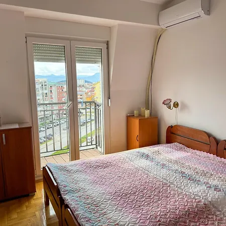 50 Apartment